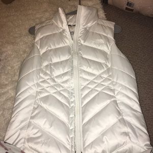 White north face vest
